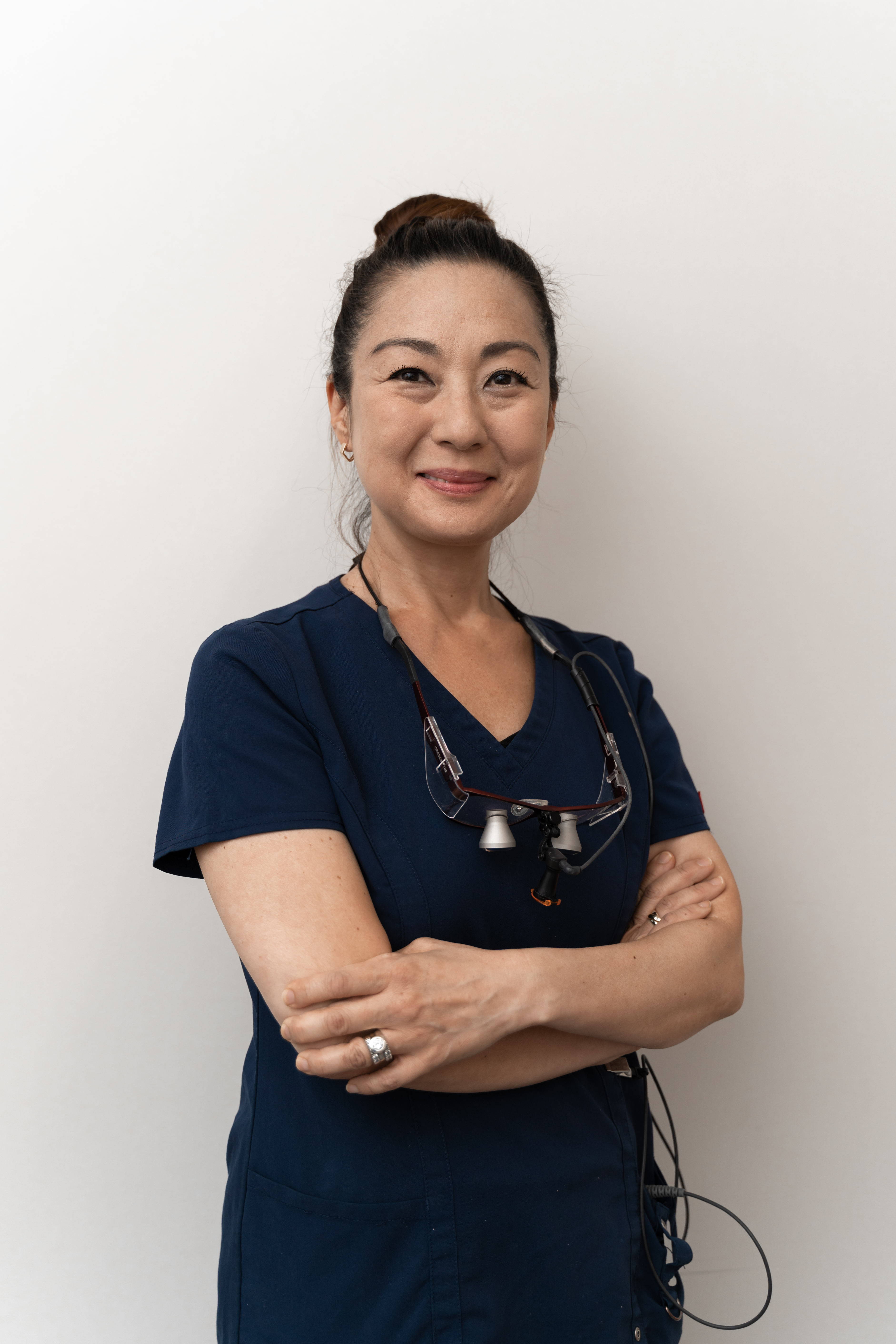 dentist Dr Susie Kim portrait